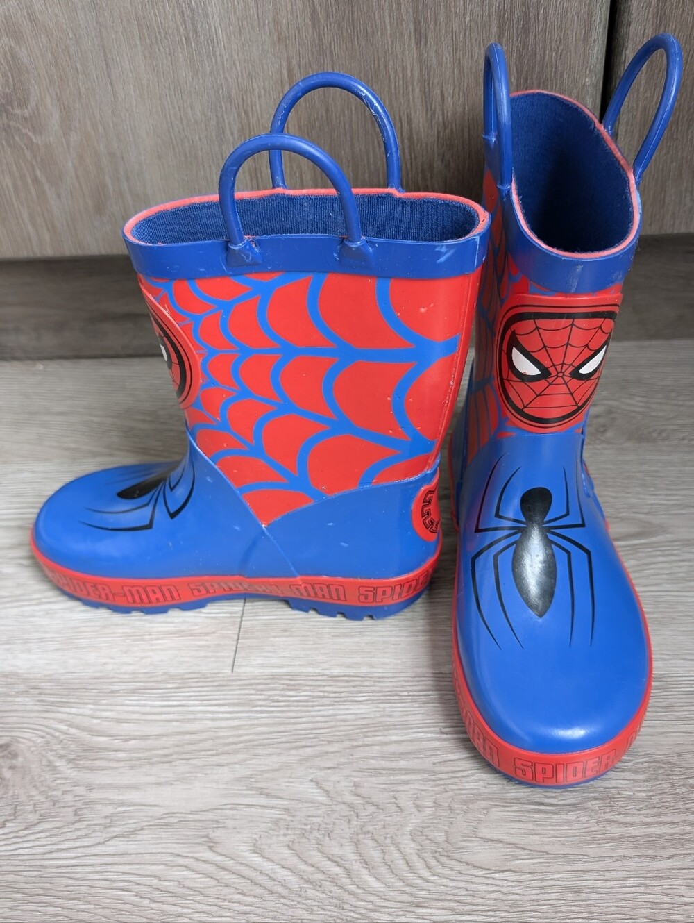 Marvel Spider-Man Rain Boots Kids Size 11/12 Blue Red Spider Web New Pristine
